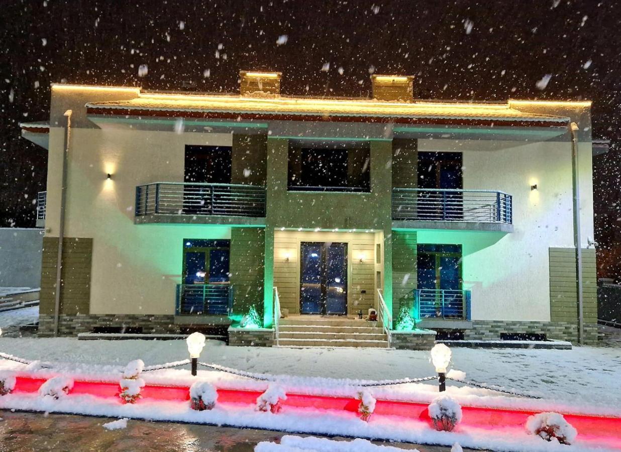 Sierra Hotel ティビリシ エクステリア 写真