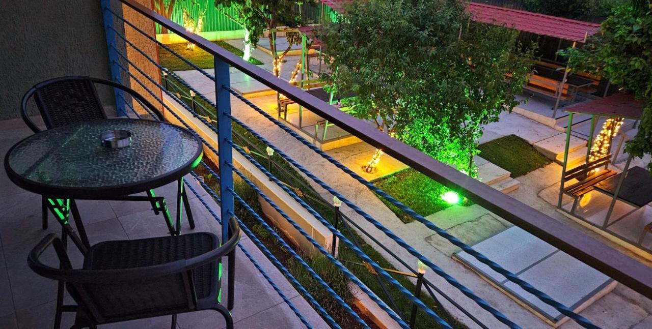 Sierra Hotel ティビリシ エクステリア 写真