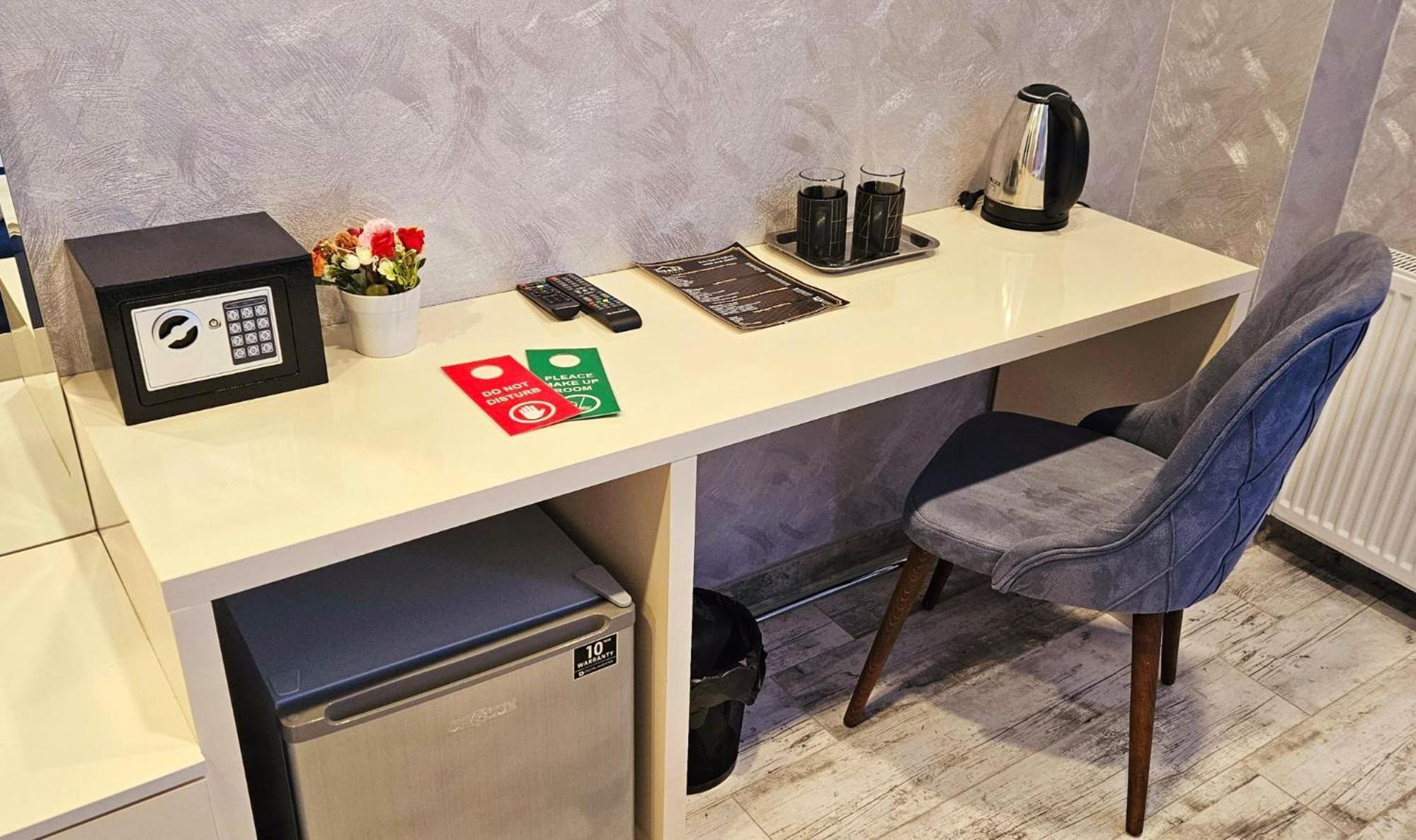 Sierra Hotel ティビリシ エクステリア 写真