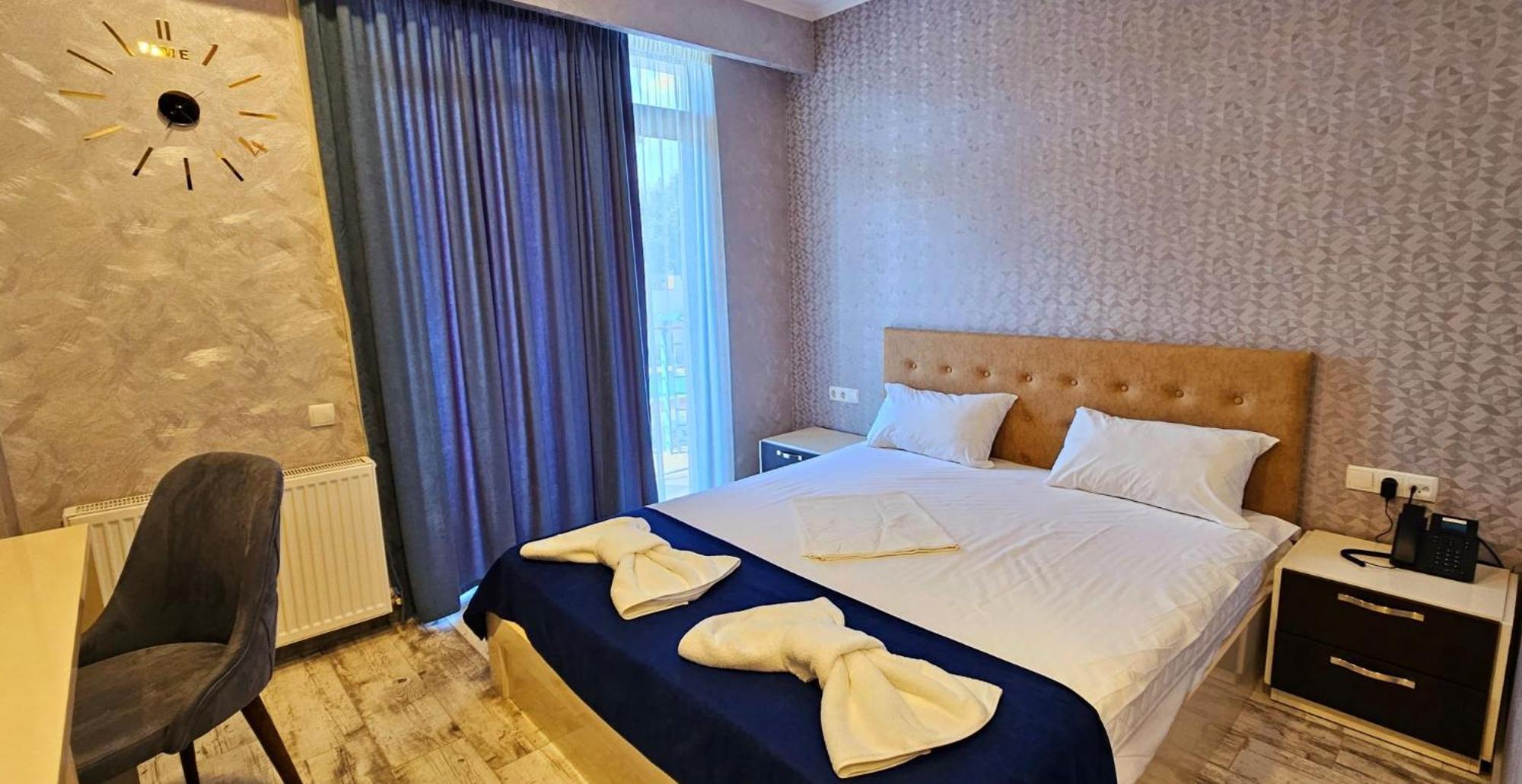 Sierra Hotel ティビリシ エクステリア 写真